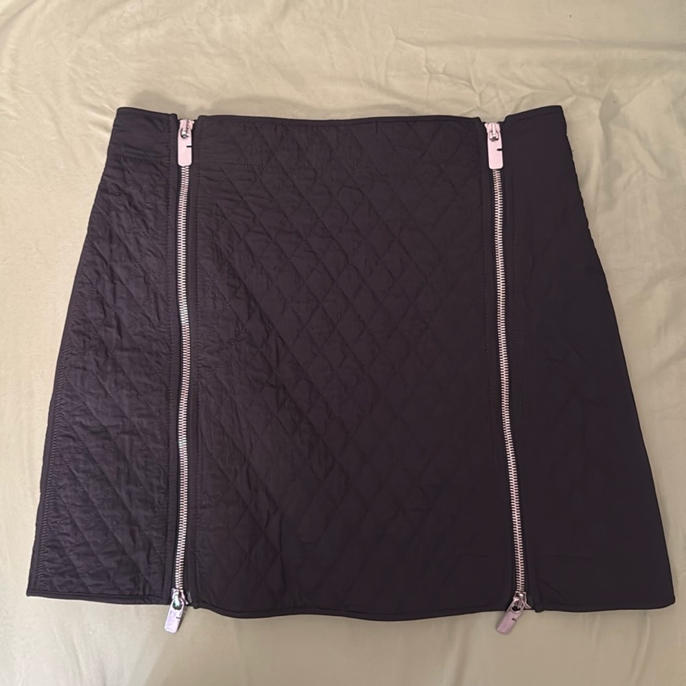 Brand New Burberry Diamond Quilted Double Zipper Skirt